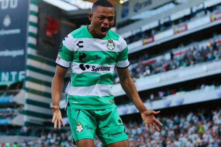 Santos gana en casa a Bravos y asegura liguilla