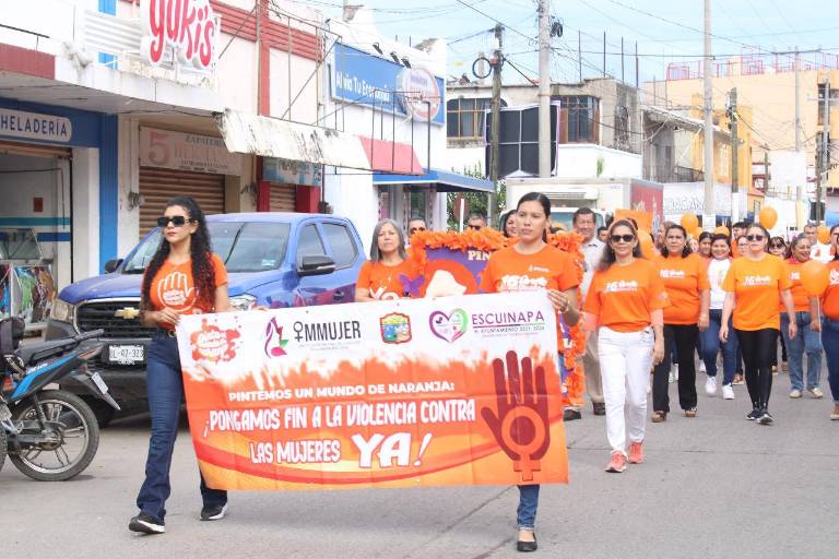 Dan a conocer la tarea del Inmujer en Escuinapa para erradicar la violencia