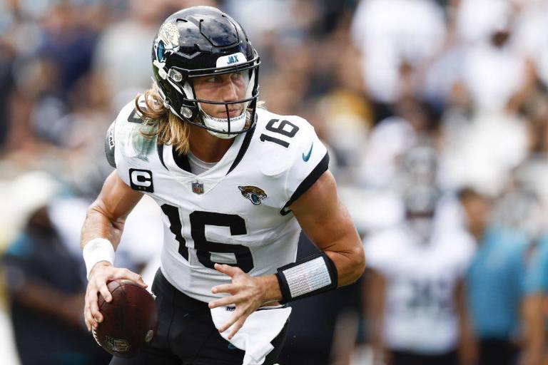 Trevor Lawrence desmiente un posible cambio a los Steelers