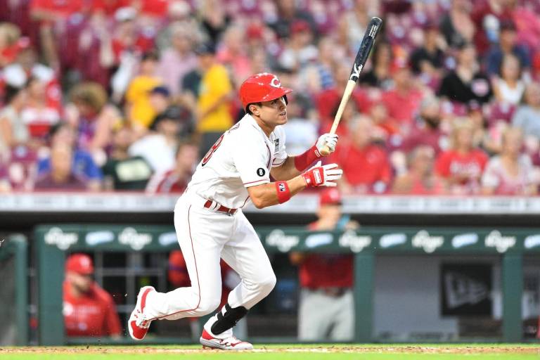 Alejo López debuta en Grandes Ligas, en paliza de Cincinnati sobre Filadelfia