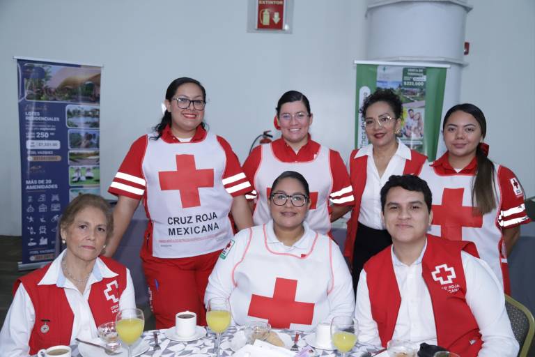 Celebra Cruz Roja Mazatlán su desayuno recaudatorio