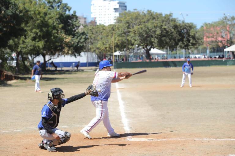 La Jaramillo vence a Facimar en la Liga de Beisbol Intersindical