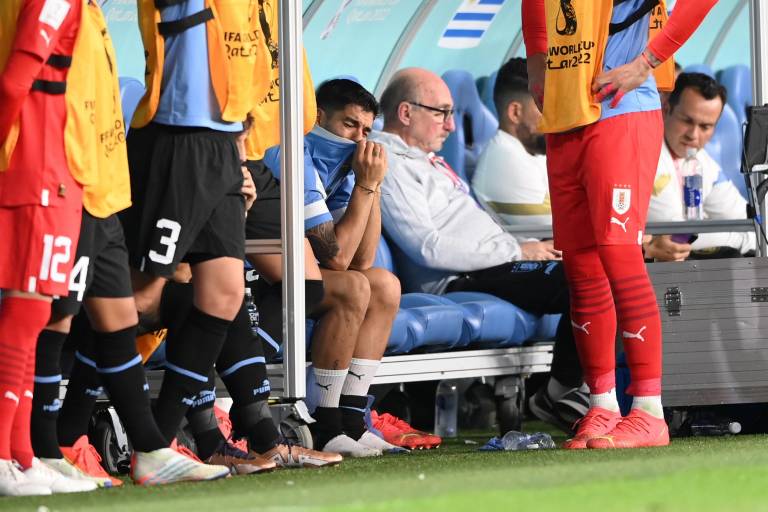Uruguay vence a Ghana, pero no le alcanza y queda eliminado