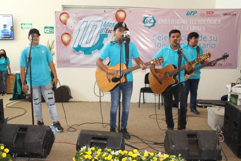 La Universidad Tecnológica de Escuinapa celebra su décimo aniversario