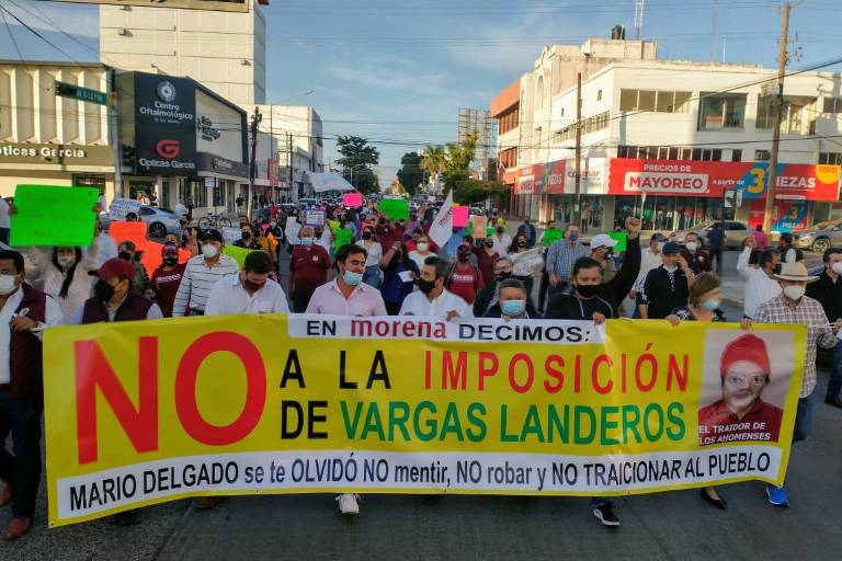 Protestan morenistas en Ahome por imposición de Gerardo Vargas Landeros