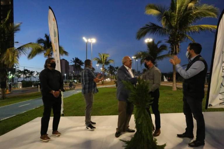 Iniciativa Sinaloa pide que el Comité Coordinador del Sistema Anticorrupción investigue la compra de luminarias en Mazatlán
