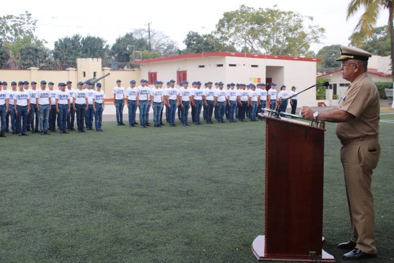 En Mazatlán, recibe Marina a reclutas al Servicio Militar Nacional 2024