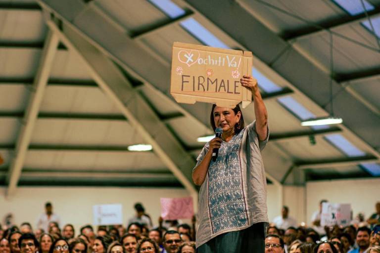 Su Gobierno contrata a mi empresa, responde Xóchitl a AMLO