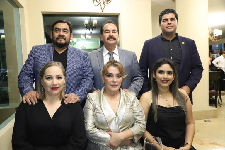 Abogados conviven y se divierten
