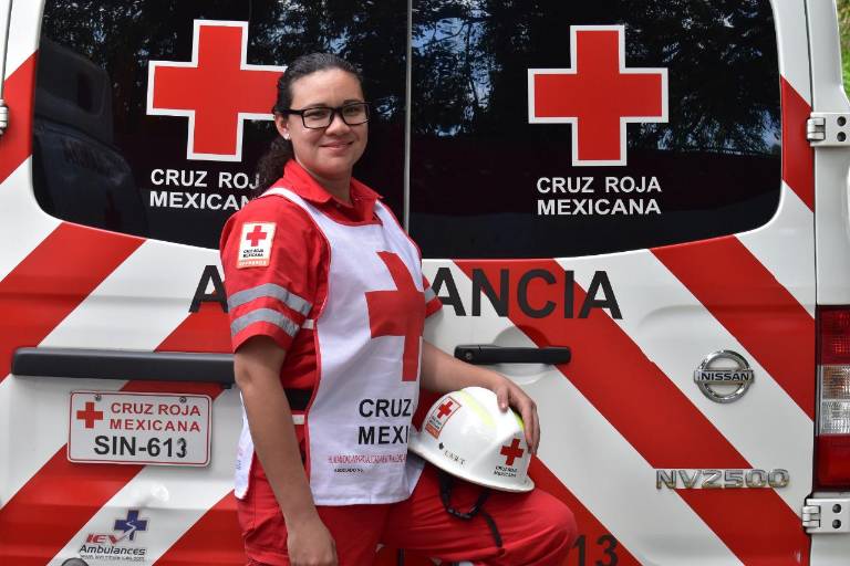 A Lucero Anahí le daban miedo las ambulancias, pero hoy ser socorrista la llena de satisfacción