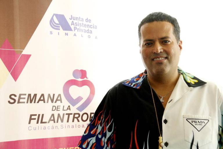 Hay que usar más y comprar menos, dice Aldo Rendón sobre la moda