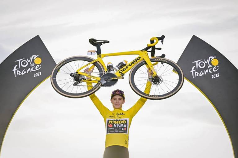 Jonas Vingegaard se consagra bicampeón del Tour de Francia