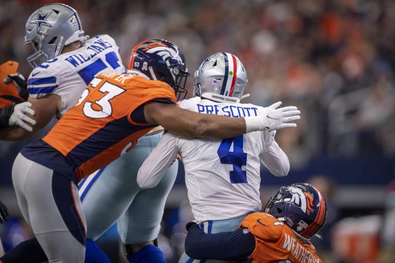 Broncos de Denver le pone freno a la marcha de Vaqueros de Dallas