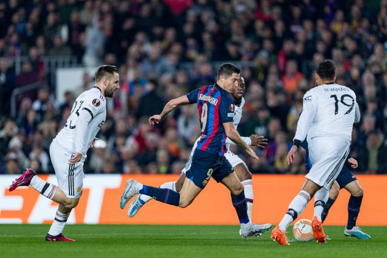 Barcelona y Manchester United dejan abierta la eliminatoria