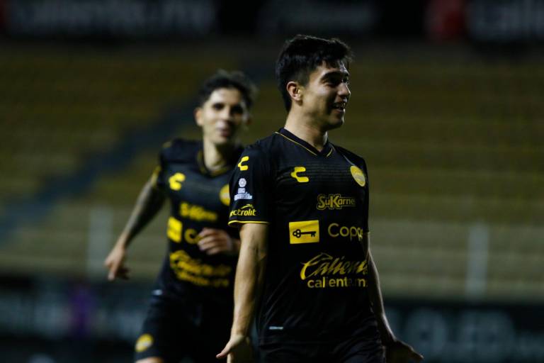Dorados de Sinaloa golea al sublíder Mineros de Zacatecas