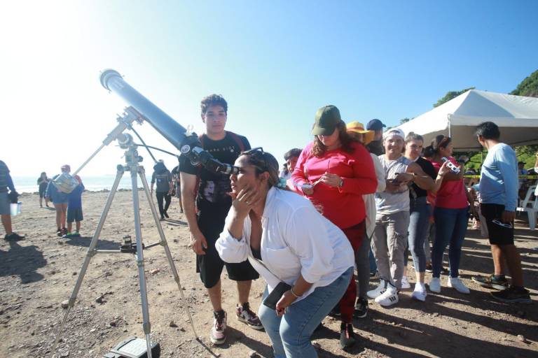 Invita Samaz a vivir ‘La Noche de las Estrellas 2023’ en Mazatlán