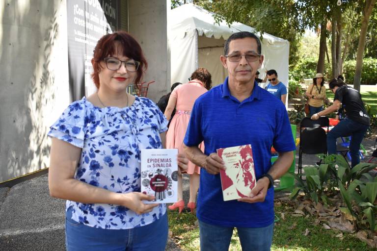 Celebran familias de la naturaleza y los libros