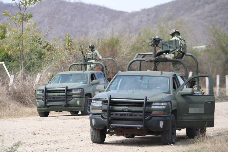 Reporte de enfrentamientos y bombardeos en sierra de Rosario moviliza a fuerzas federales, estatales y municipales