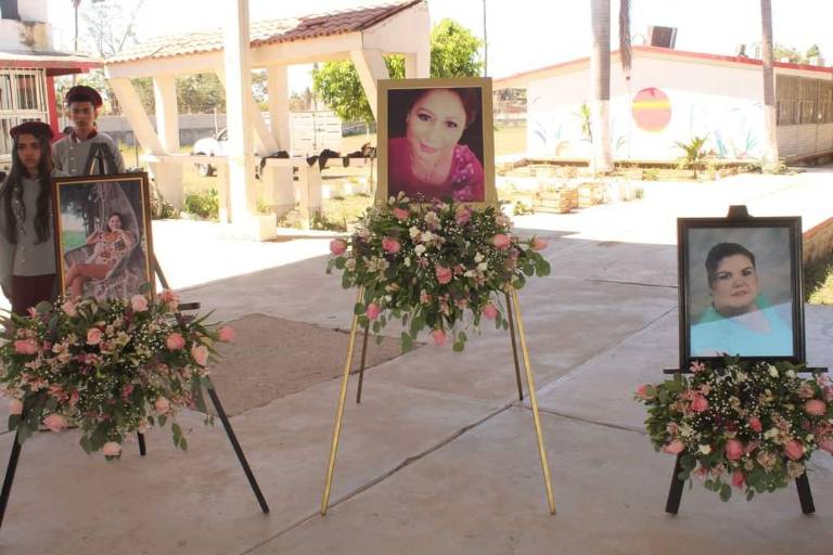 Honran la memoria de Ana Cristina, Guadalupe y Amalia en Aguaverde