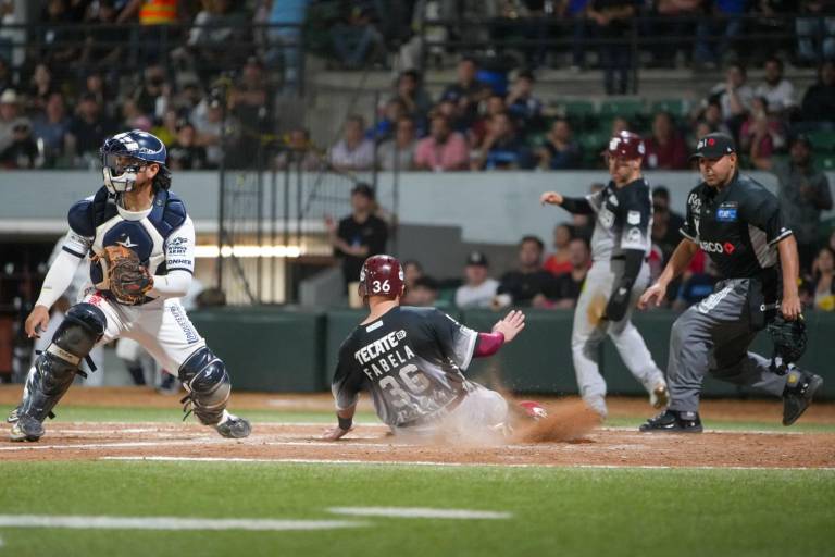 Tomateros de Culiacán se impone a Algodoneros de Guasave en duelo de toma y daca