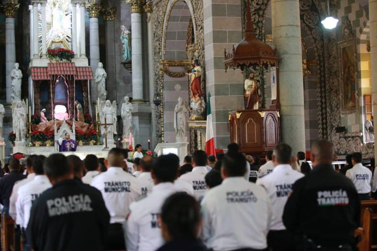 Agentes de Tránsito en Mazatlán inician festejos con misa