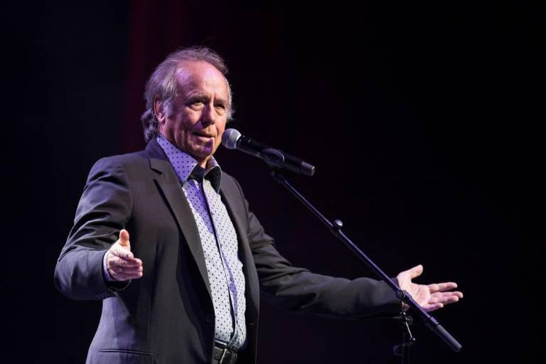 Joan Manuel Serrat le dice adiós a los escenarios en 2022