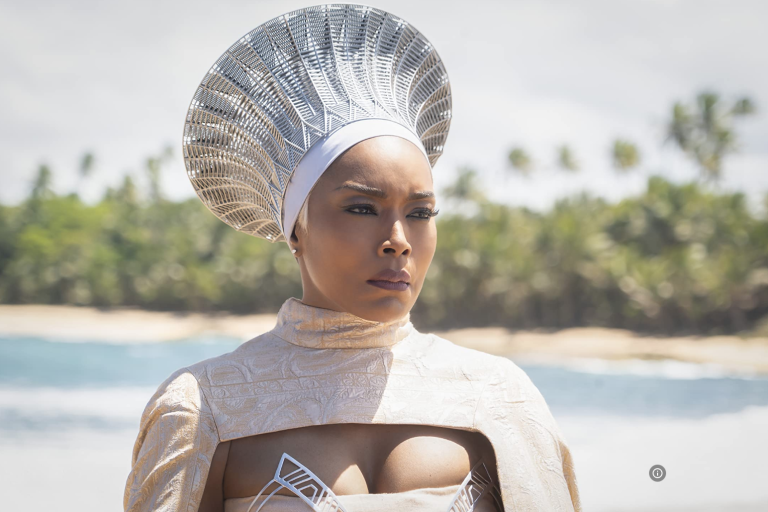 Recibirá la actriz Angela Bassett un Oscar honorífico este año