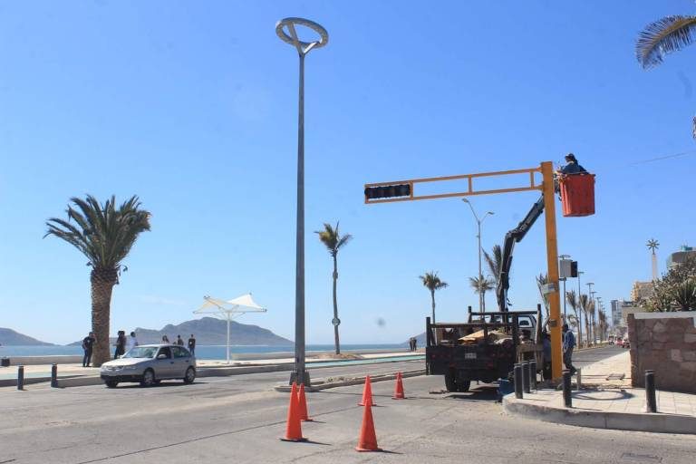 ‘Pamela’ apagó al 50% de los semáforos y luminarias en Mazatlán