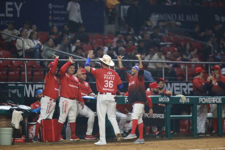 Venados de Mazatlán se impone a Mayos de Navojoa en el inicio de la última serie del rol