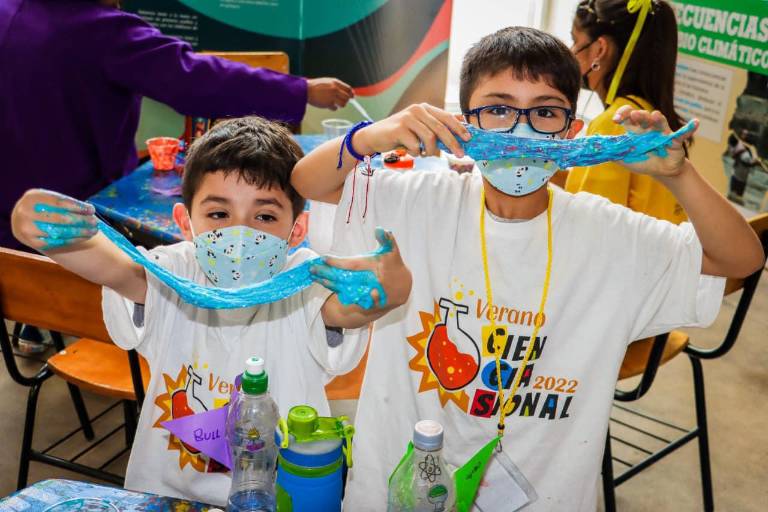 Viven una gran aventura científica en el Verano CienCiaSional 2022