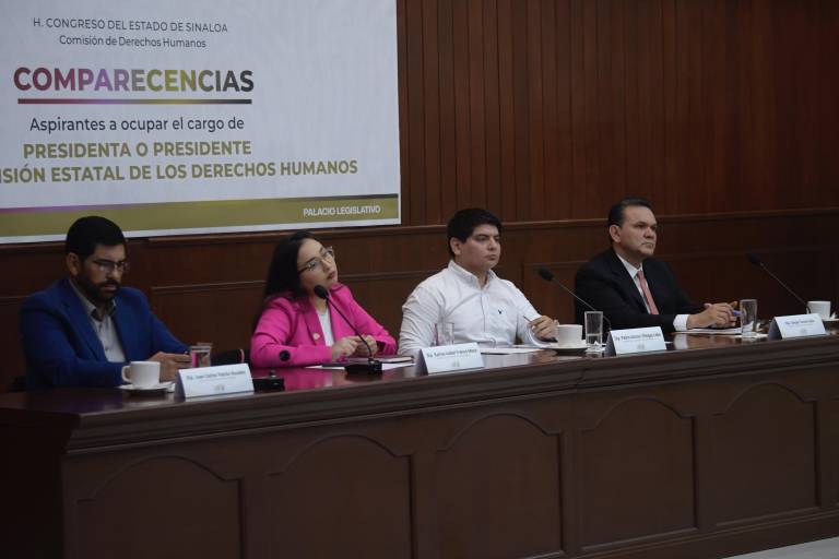 En comparecencias por titularidad de la Comisión de Derechos Humanos de Sinaloa hubo jaloneo y discusión entre el público