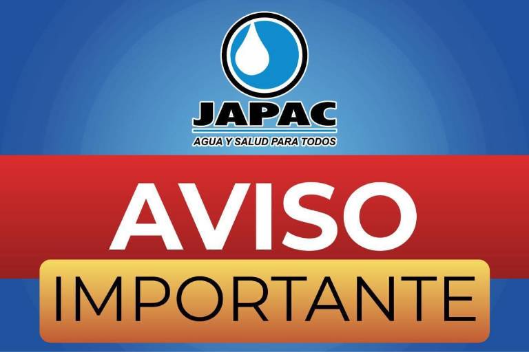Cierran circulación vial por bacheo en la avenida Aztlán en Culiacán