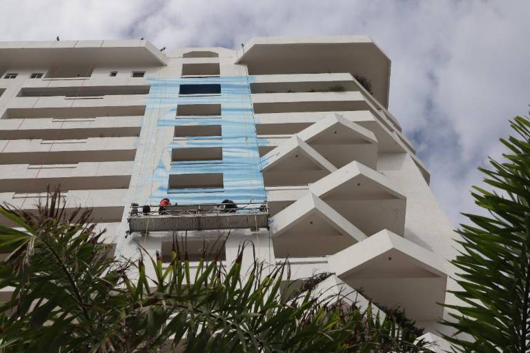 Sergio Ramírez lleva su arte a Mazatlán al pintar su primer mural