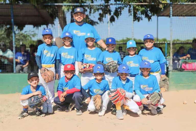 Explotan los bats de Liga Pelikanos en Copa Semana Santa