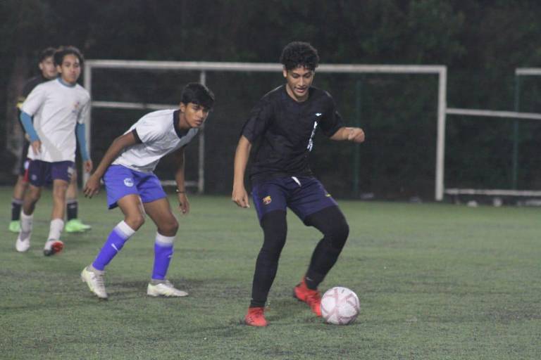 Canizález FC somete a Academia Toros Mazatlán en la Liga Juvenil C