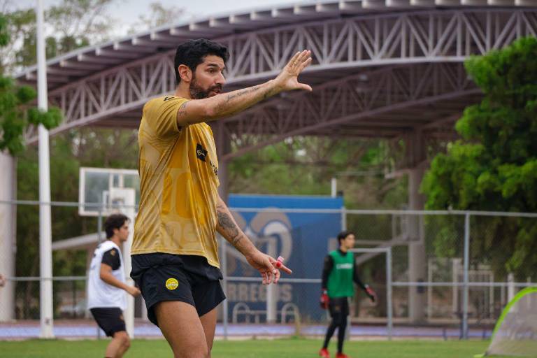 Dorados se prepara para la Copa Pacífico