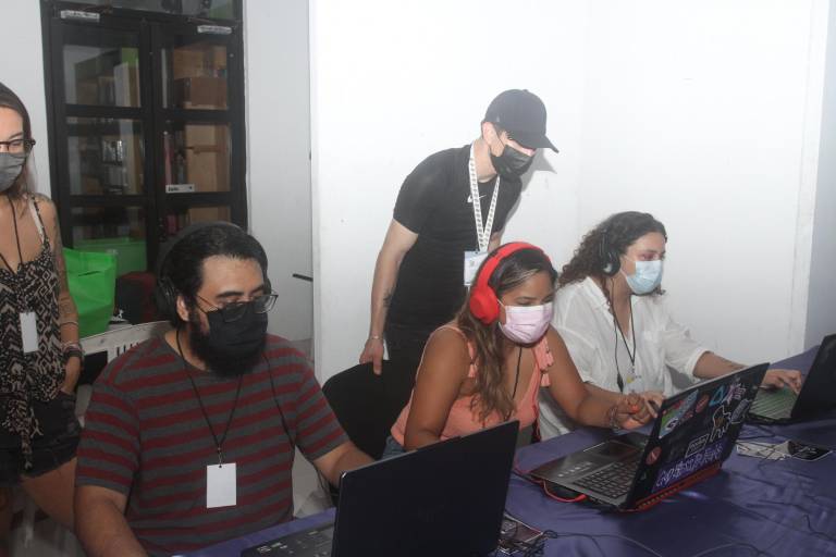 Presentan el juego Sik Space Invader Kreature