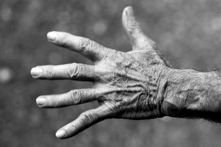 Invisibles para la justicia, las personas mayores son más vulnerables al despojo