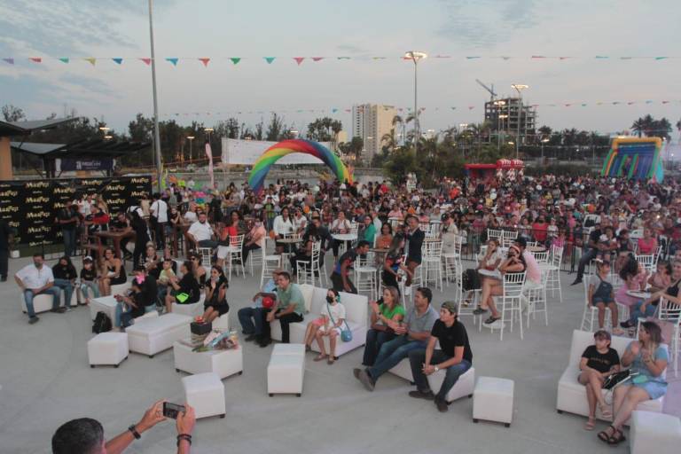 Festejan el Día Internacional de la familia en el lanzamiento de la marca MazFest