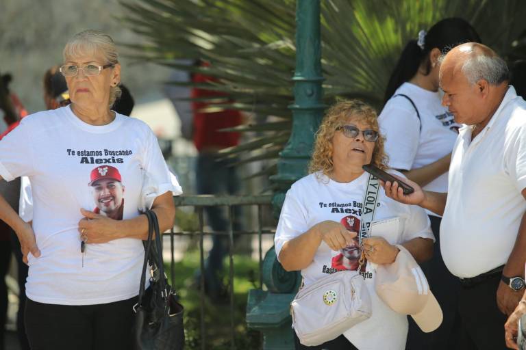 Pide Ana Isabel que le regresen a su hijo privado de la libertad hace dos meses en Santa Fe