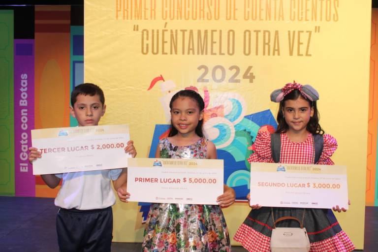 Participan niños y niñas en la primera edición de ‘Cuéntamelo otra vez’