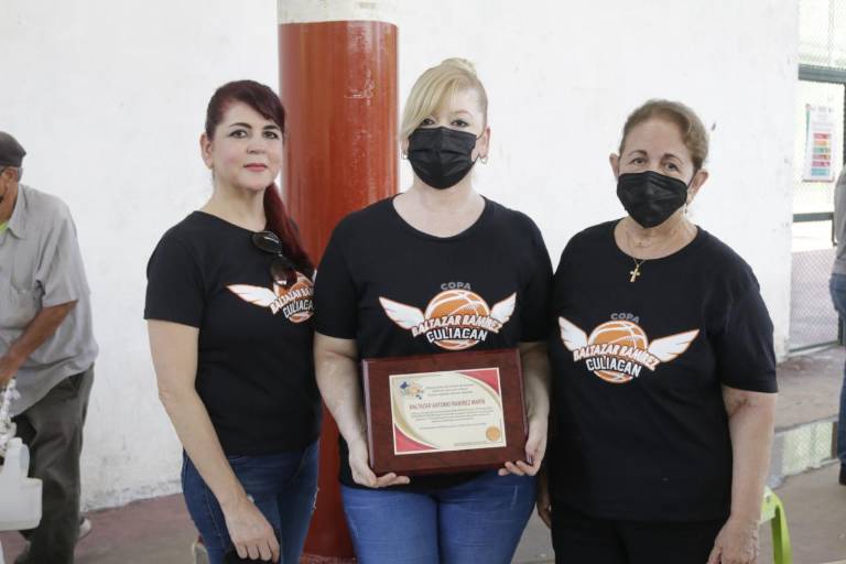 Rinden homenaje póstumo a Baltazar Ramírez