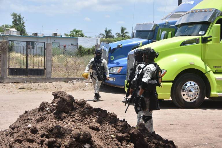 Aseguran vehículos de la propiedad donde fue abatido ‘El Chore’