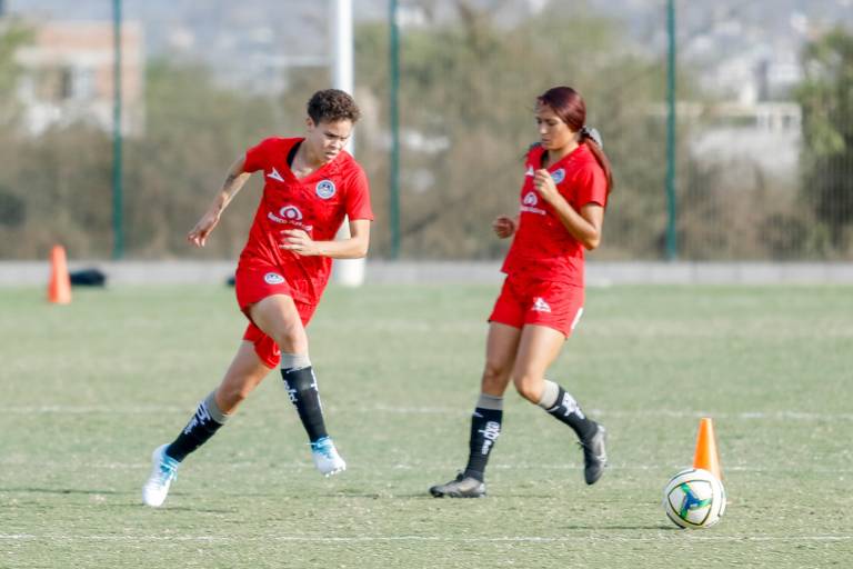 Mazatlán FC y Necaxa se miden en duelo de sotaneras