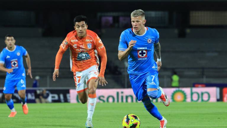 Cruz Azul se impone 2-1.