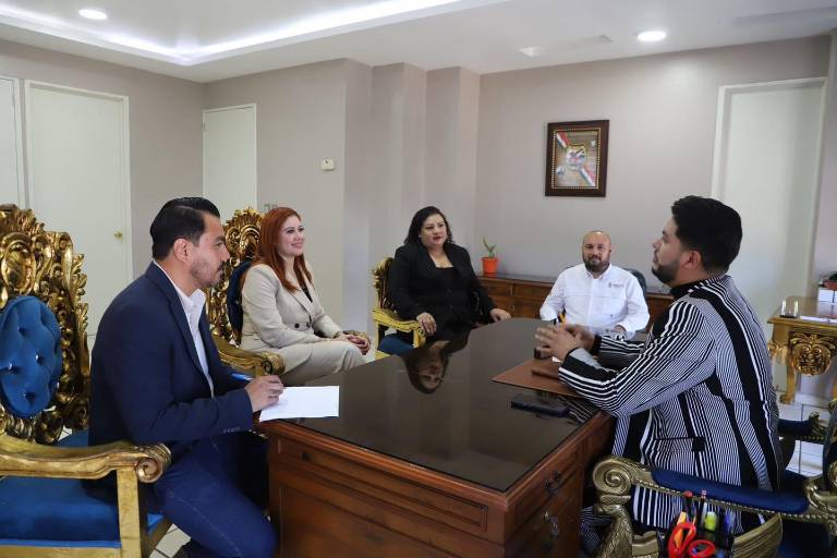 Trabajan Municipio y Estado para beneficiar a pescadores de Elota