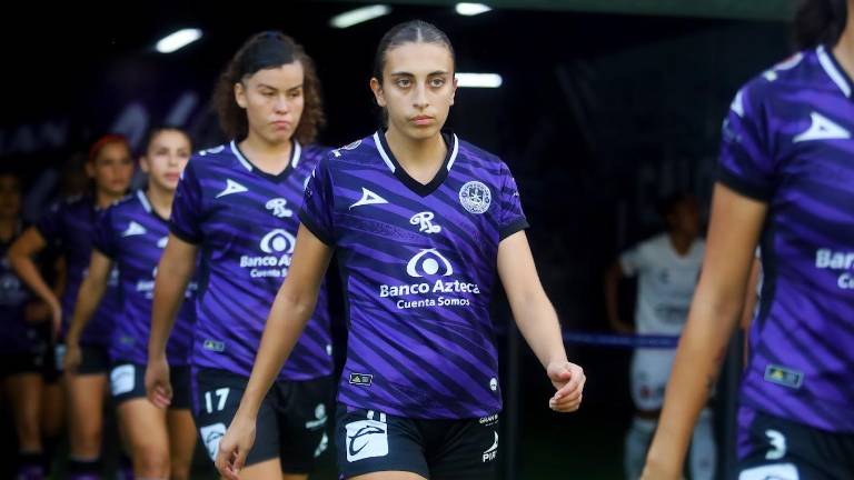 Cristina Torres ha sido requerida nuevamente por su selección, para afrontar par de duelos ante Trinidad y Tobago.