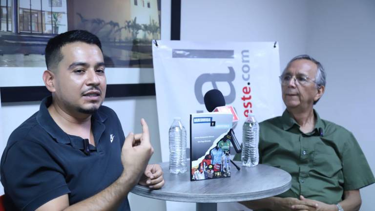 Eric Vega y Arturo Santamaría presentarán su obra “Narcomoda y Juventudes”, que explora cómo la cultura del narcotráfico ha trascendido fronteras, influyendo en la moda y la música.