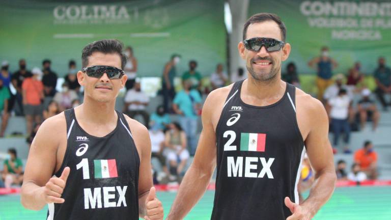 Lombardo Ontiveros y Juan Virgen se muestran satisfechos por su triunfo.