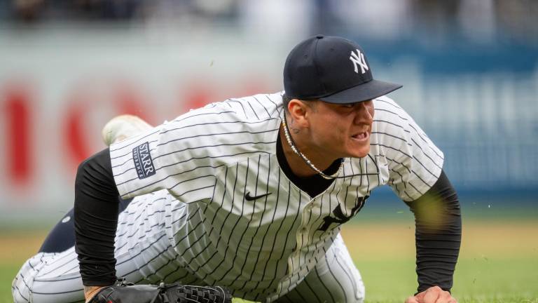 Víctor González fue ahora el derrotado con los Yanquis, que no pudieron con los Atléticos.